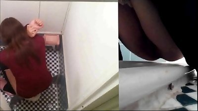 chinese diarrhea gal in toilet